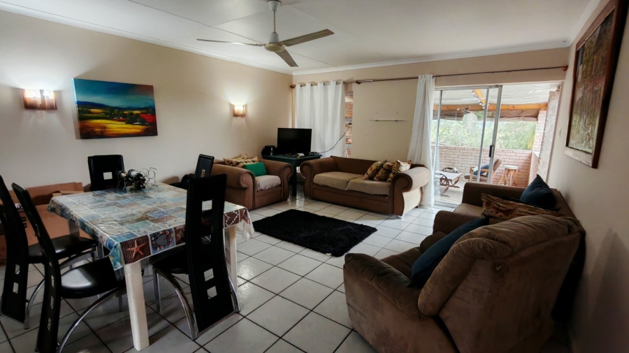 4 Bedroom Property for Sale in Riverside Western Cape